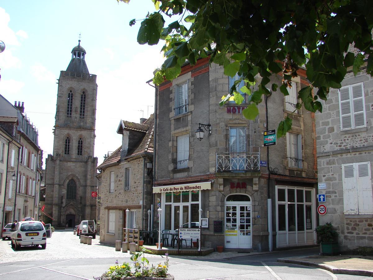 Au Relais Du Parc De Millevaches Hotel Felletin Bagian luar foto