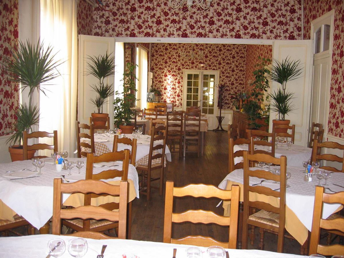 Au Relais Du Parc De Millevaches Hotel Felletin Bagian luar foto
