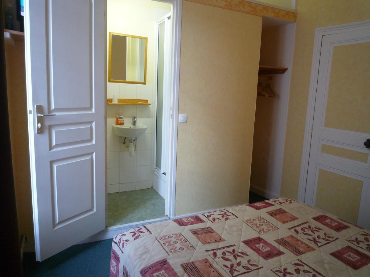 Au Relais Du Parc De Millevaches Hotel Felletin Bagian luar foto