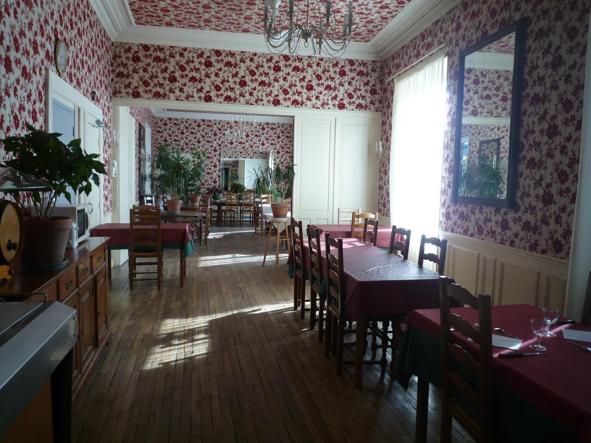 Au Relais Du Parc De Millevaches Hotel Felletin Bagian luar foto